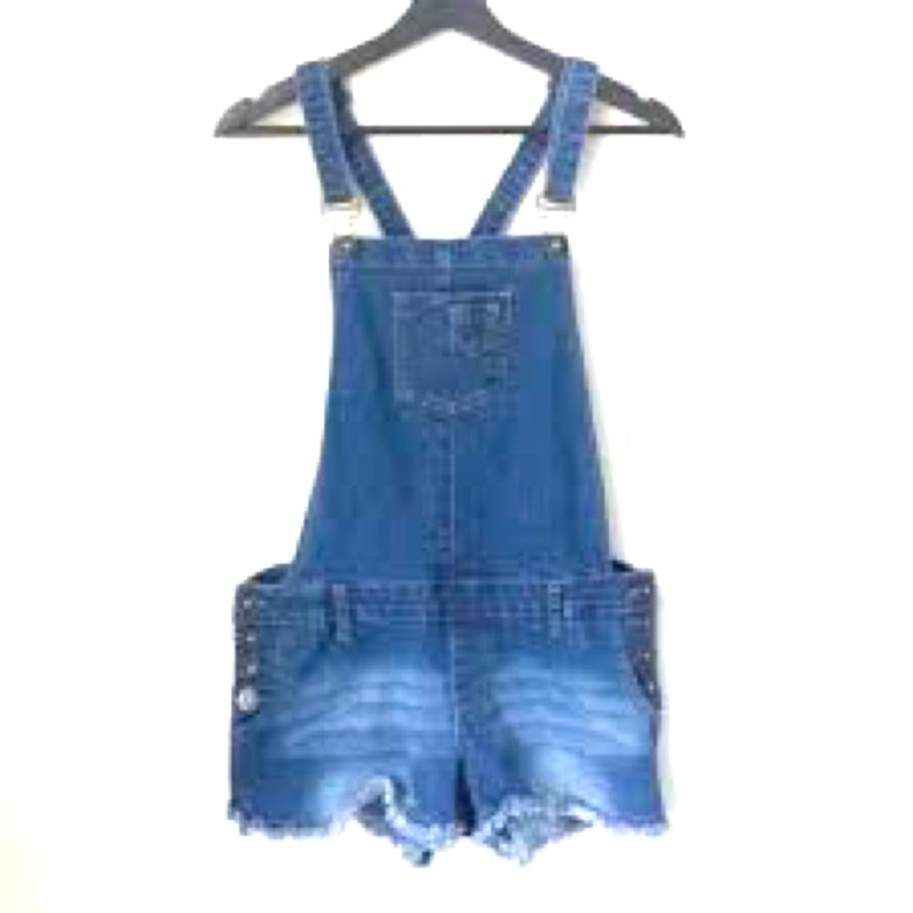 Guess shorts overalls